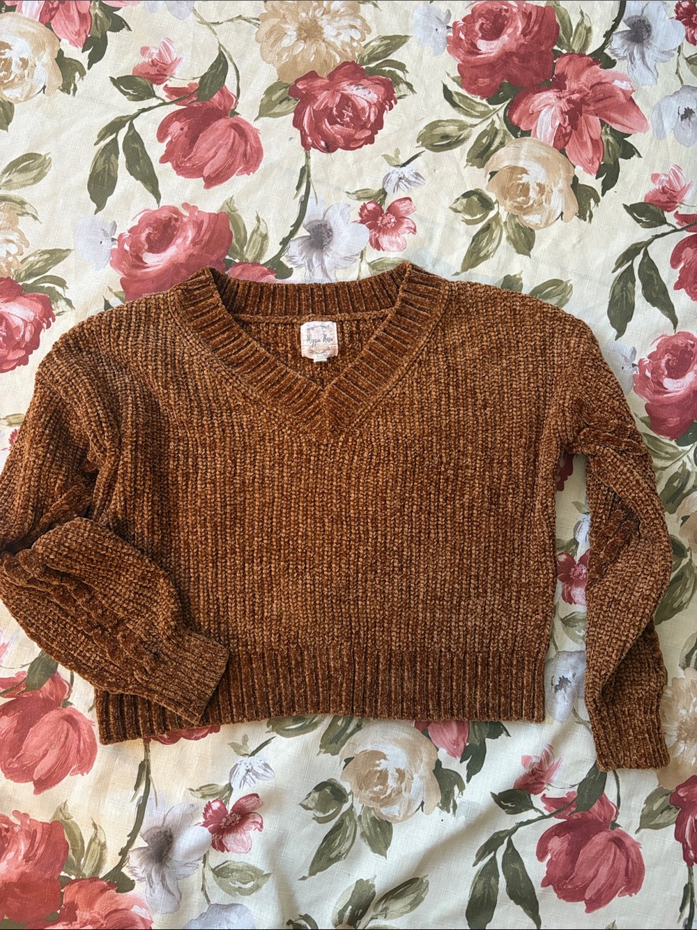 Chenille V-Neck Sweater - Brown